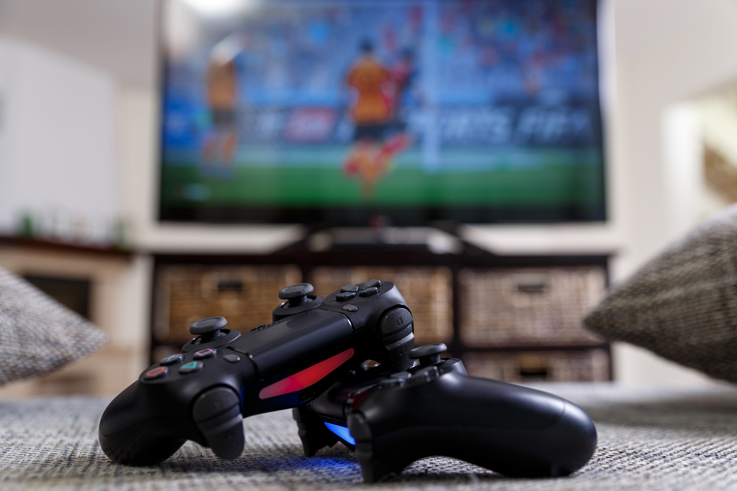 5 best places to get great discounts on gaming consoles